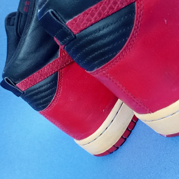 Nike Dunk High Red 317982-051 - Picture 6 of 11